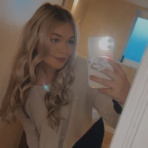 Meet your Posher, Dani